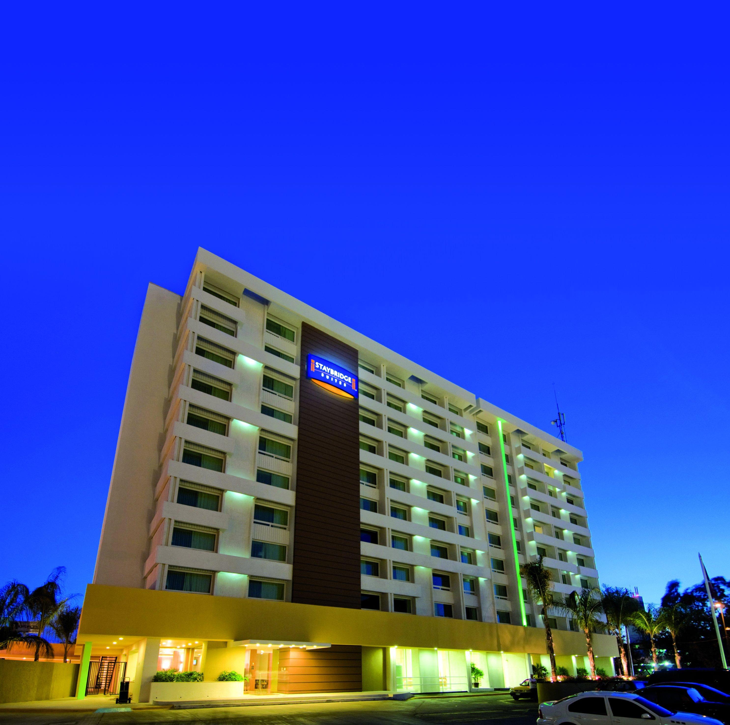 ספופן Staybridge Suites Guadalajara Expo By Ihg מראה חיצוני תמונה