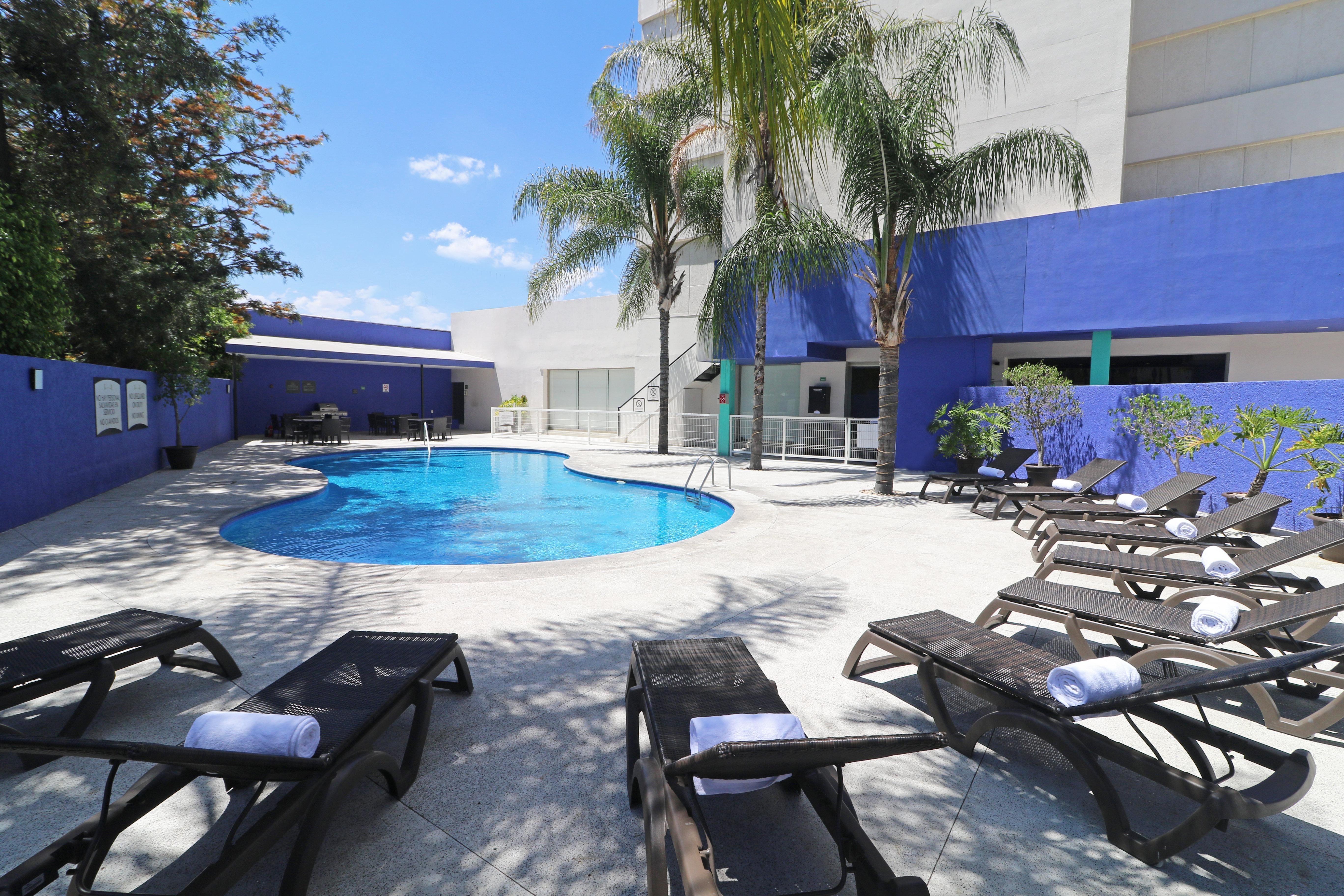 ספופן Staybridge Suites Guadalajara Expo By Ihg מראה חיצוני תמונה