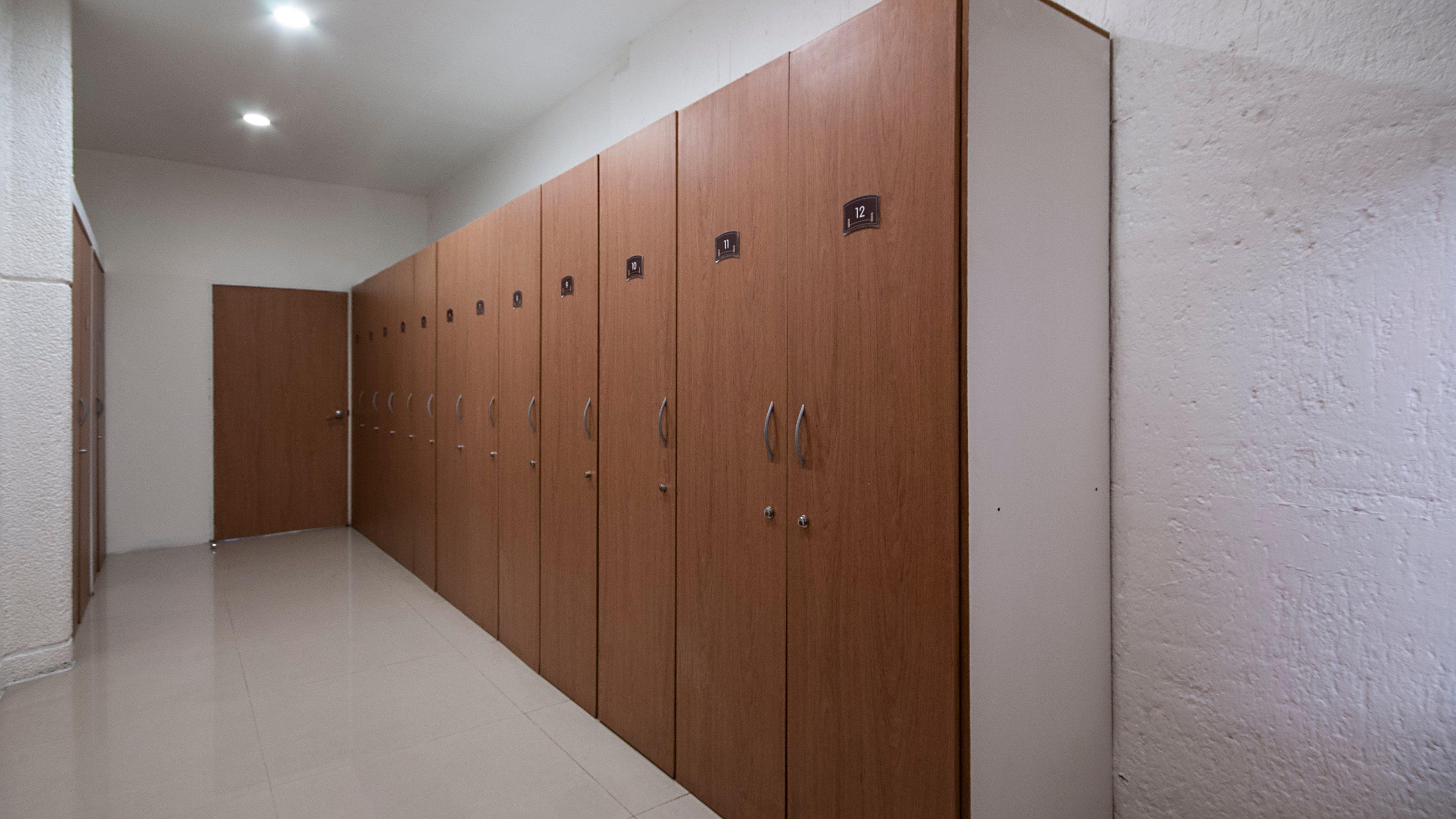 ספופן Staybridge Suites Guadalajara Expo By Ihg מראה חיצוני תמונה